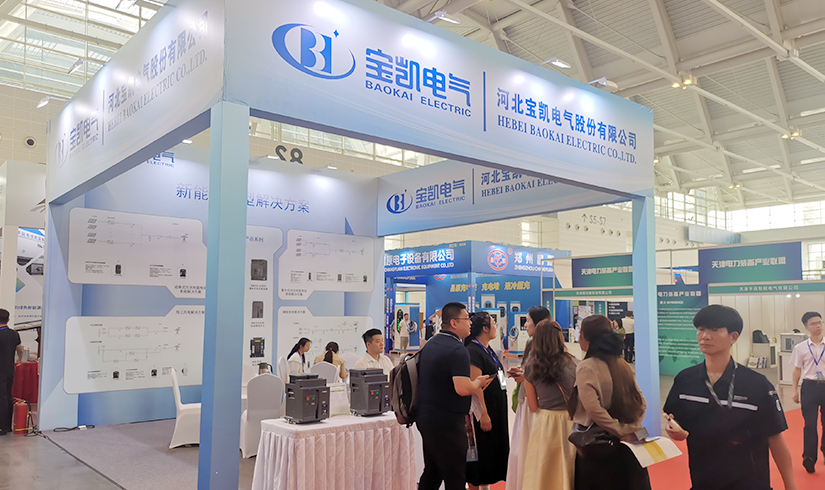 暴击行业天花板！jinnianhui今年会电气硬核技术亮相天津清洁能源展，引央视记者及能源产业巨头现场“挖宝”